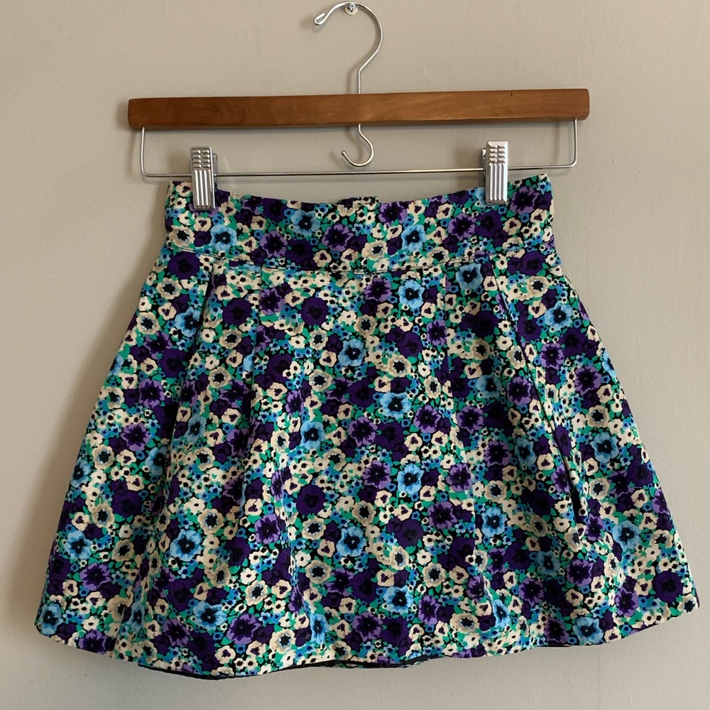H&M Divided mini skirt size 34 (US sz 4)